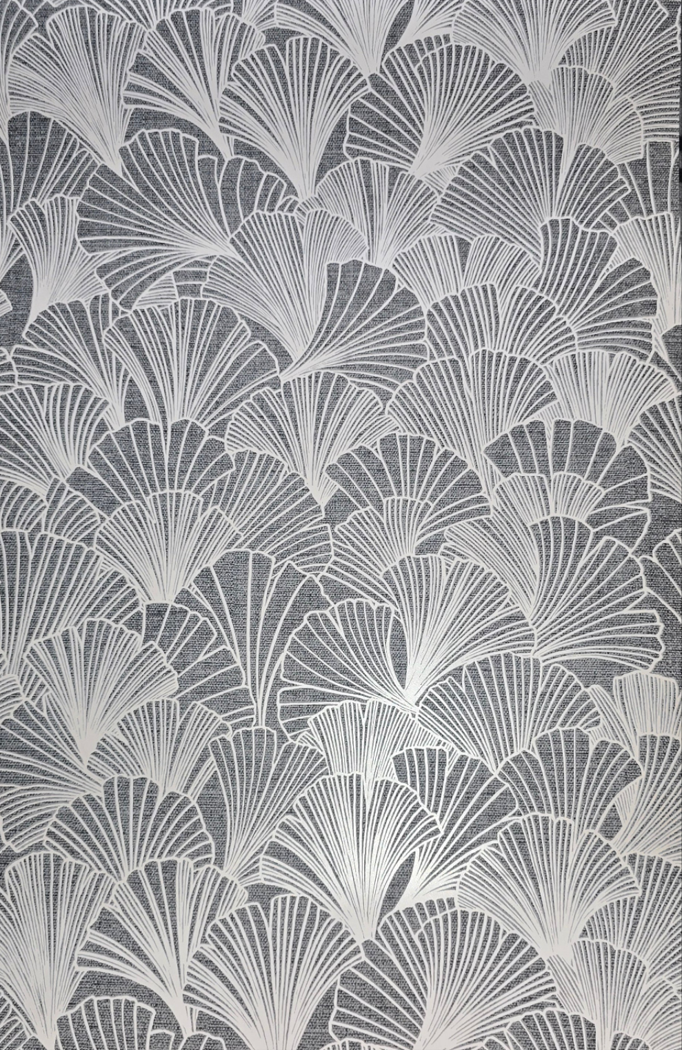 Ginkgo Grey & Silver Wallpaper ✨