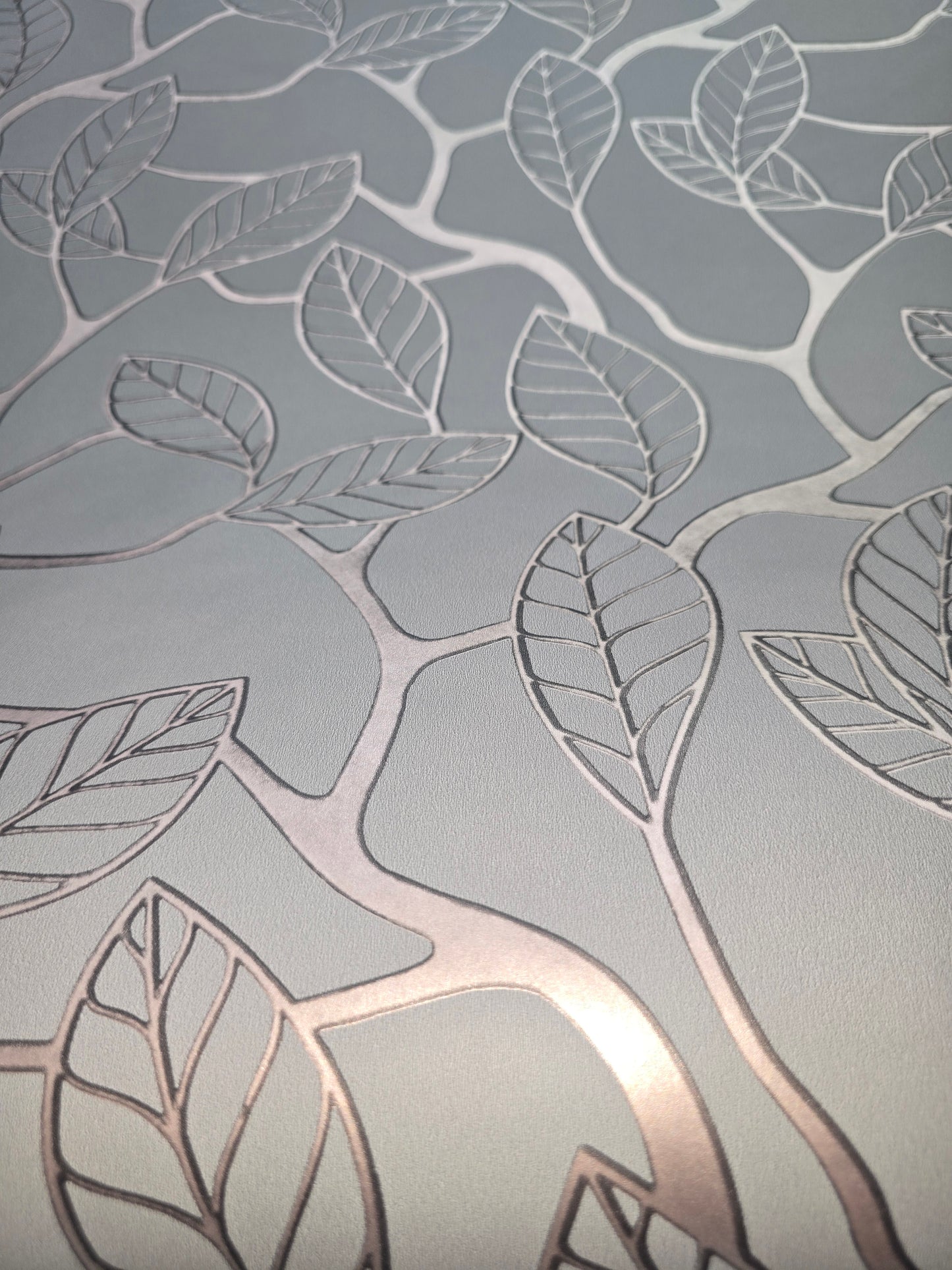 Leaf Trail Dark Grey/Rose Gold Wallpaper
