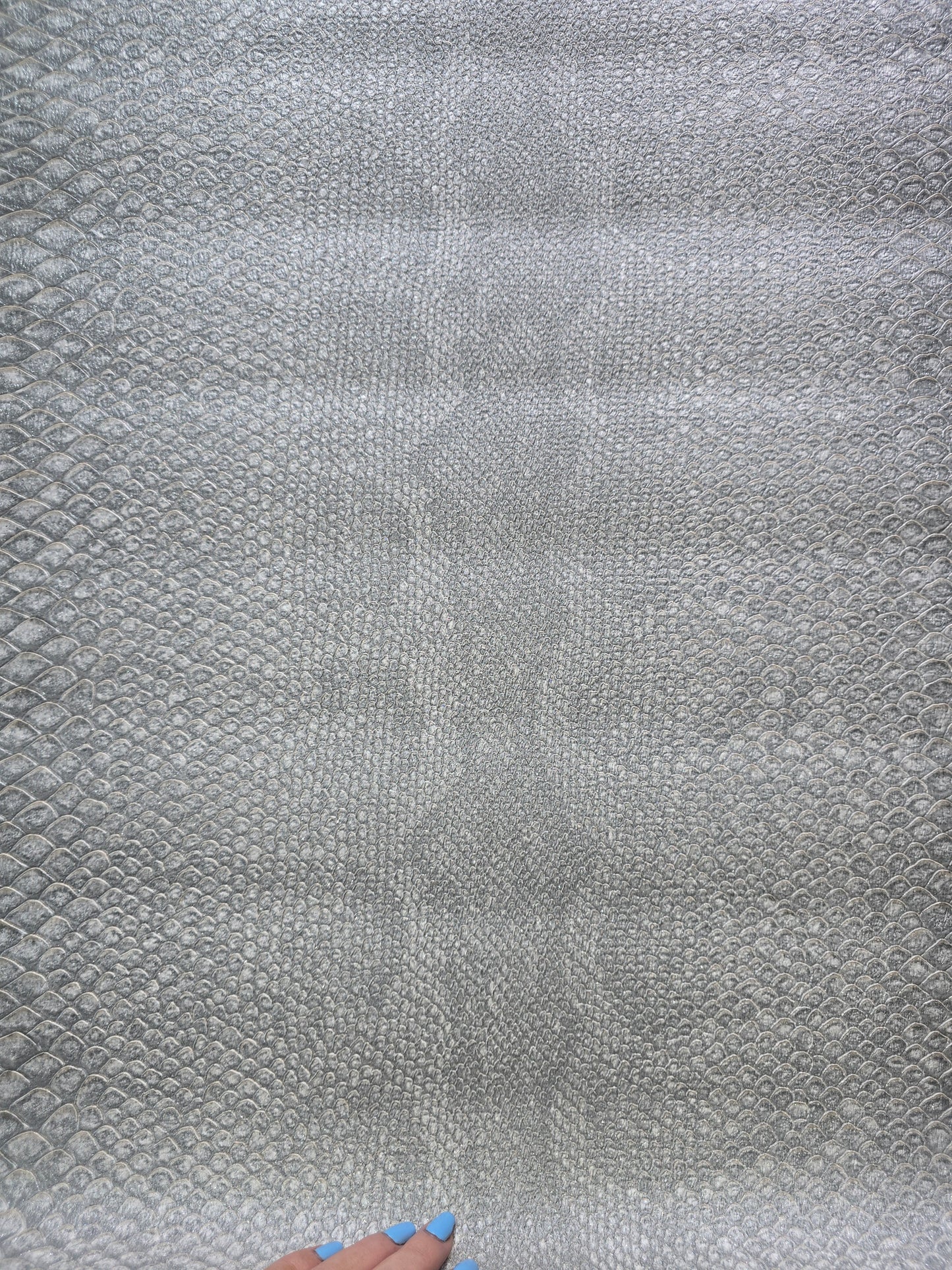 Luxury Vinyl Silver Textured Wallpaper – M88736