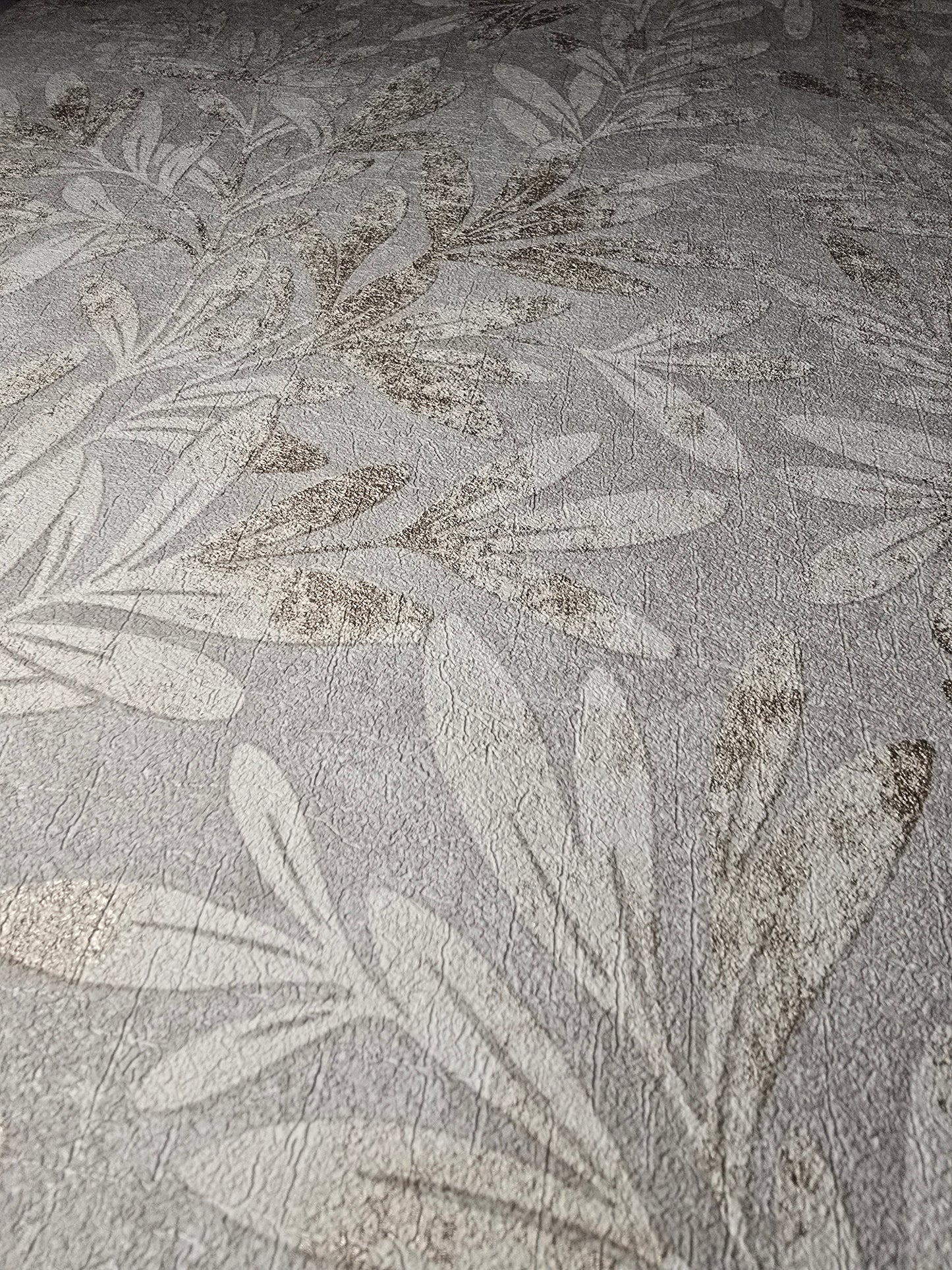 Willow Trail Neutral Textured Leaf Wallpaper – 204802