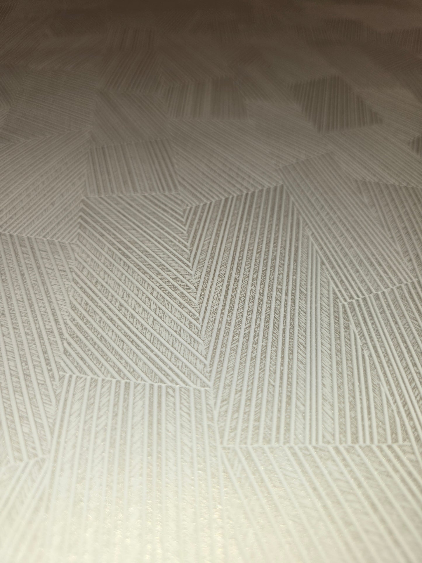 Modern Geometric Textured Wallpaper – Neutral Cream & gold