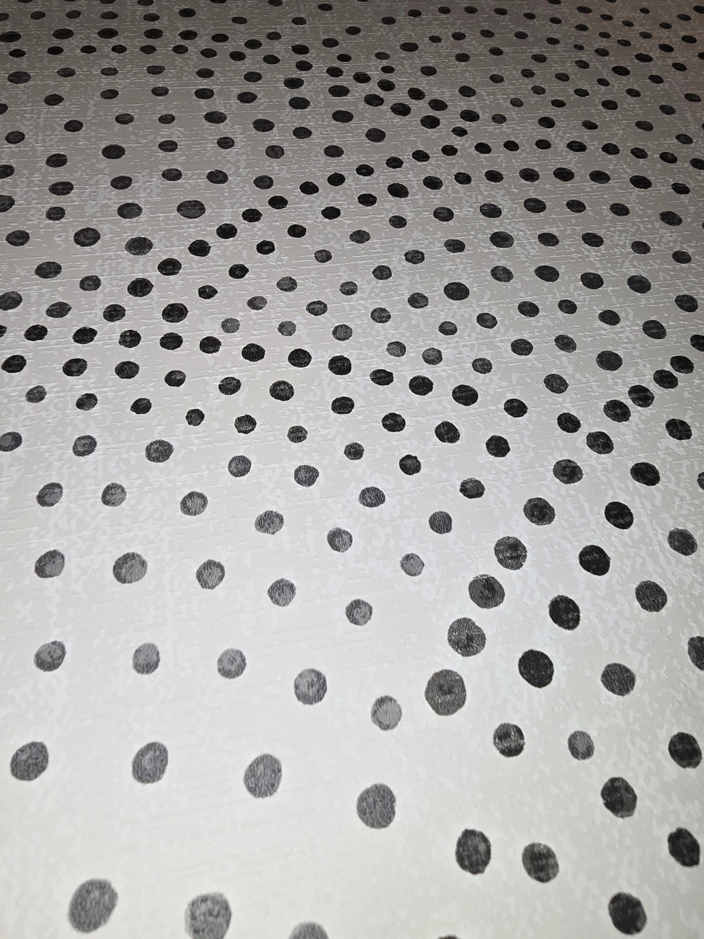 White/Black Wallpaper – FD25870 ✨