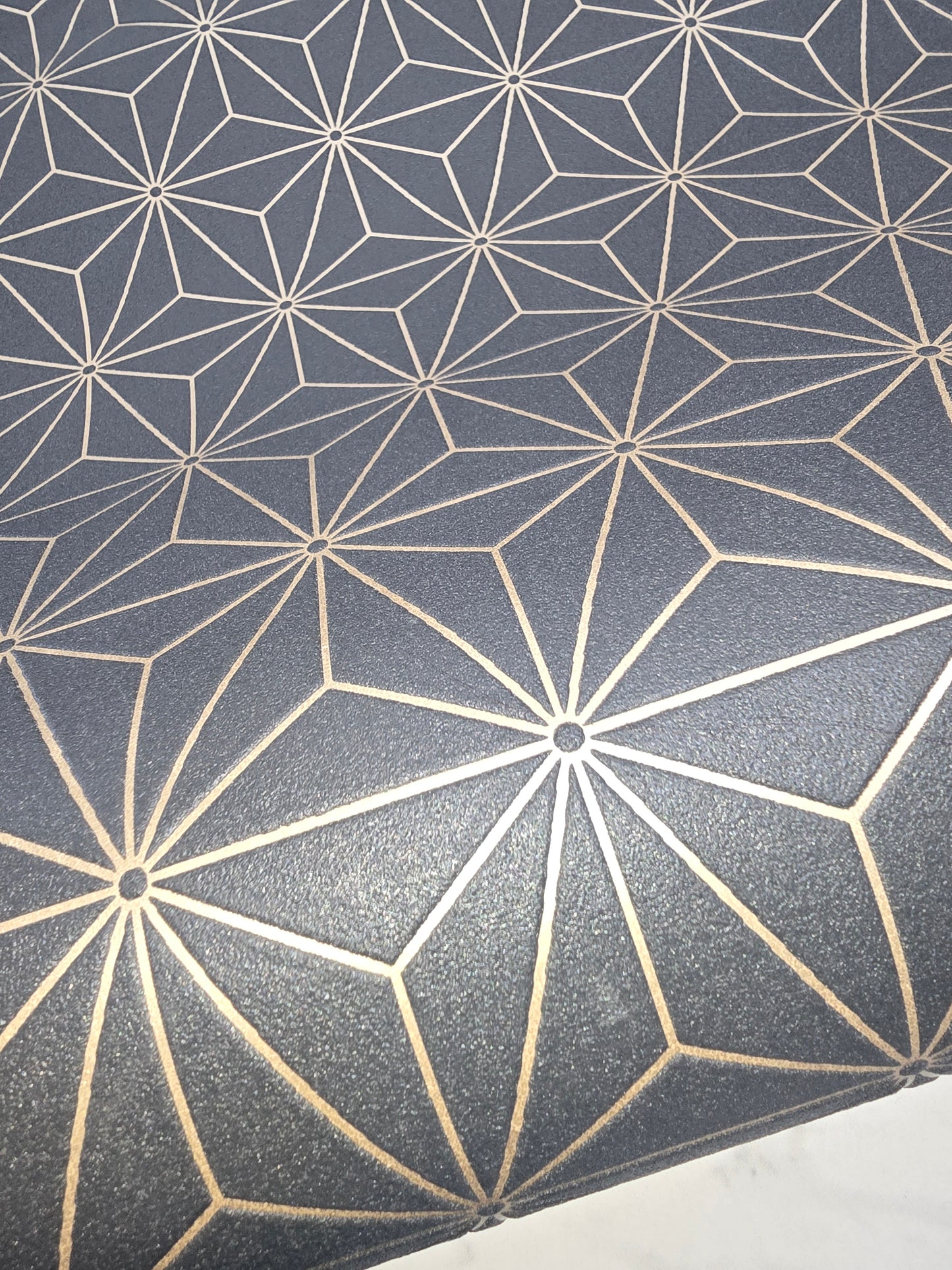 Geometric Wallpaper black and gold
