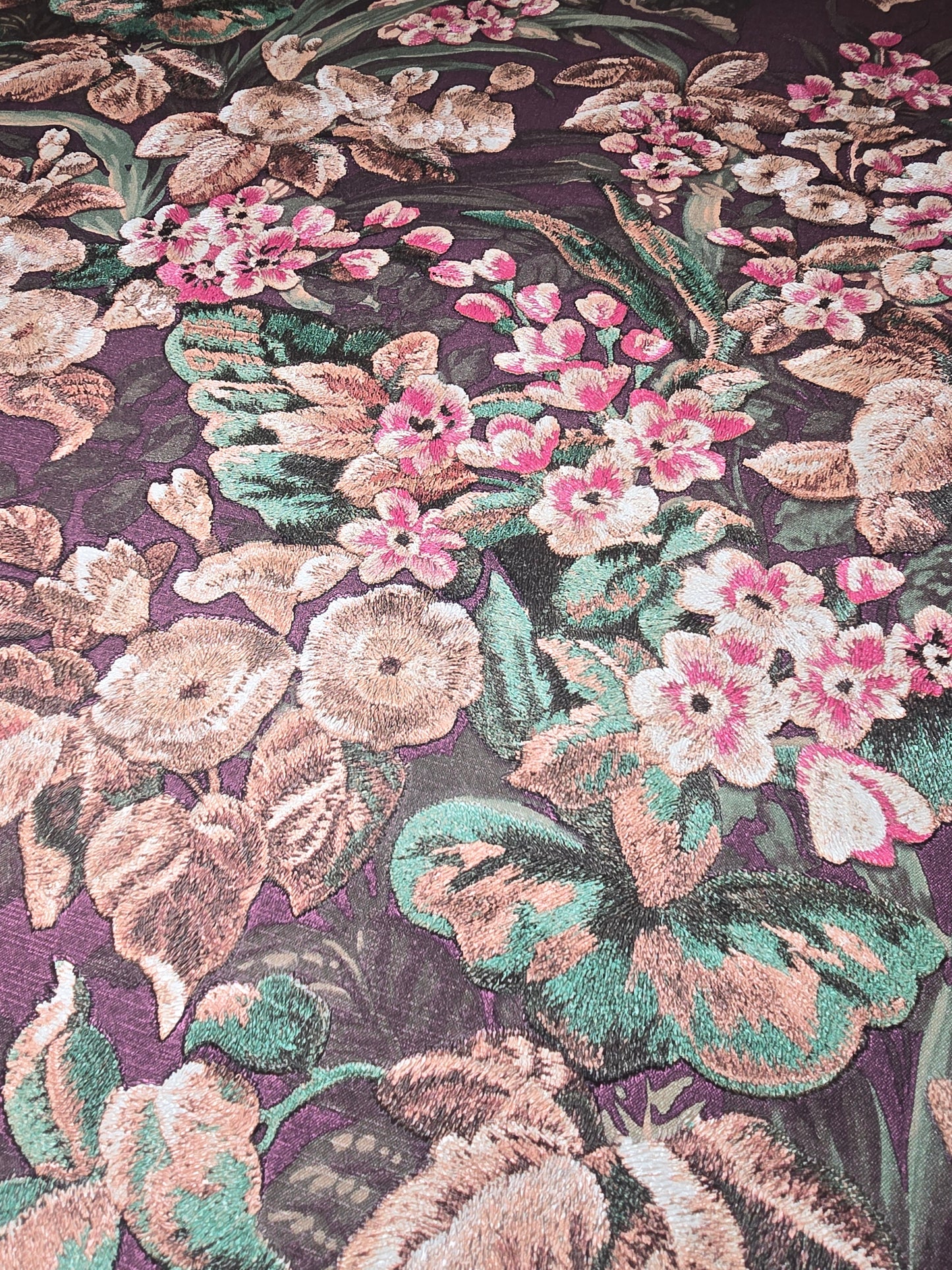 Floral Botanical Plum & Green Wallpaper (BA220024)