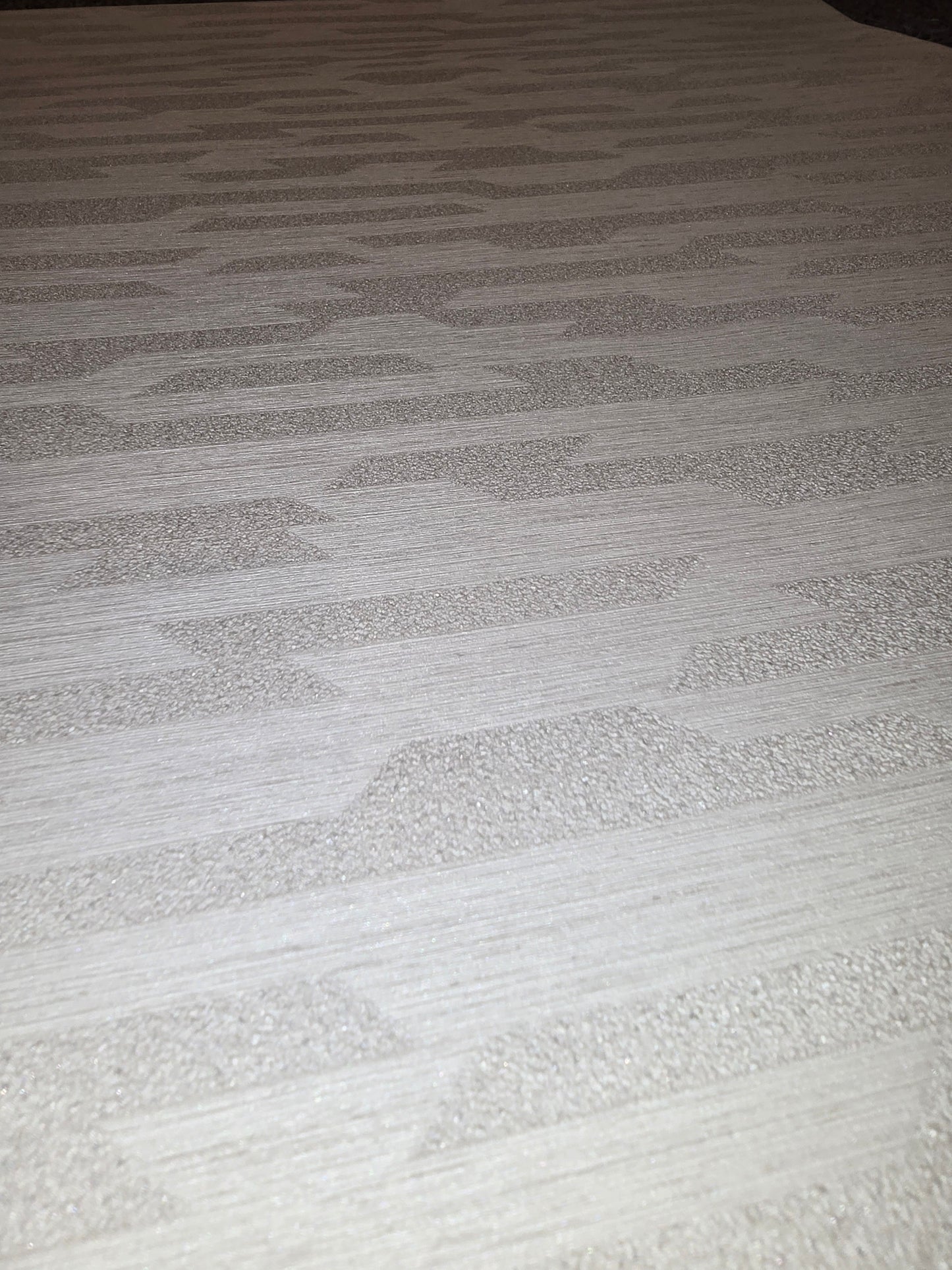 Modern Textured Geometric Wallpaper – Neutral Cream