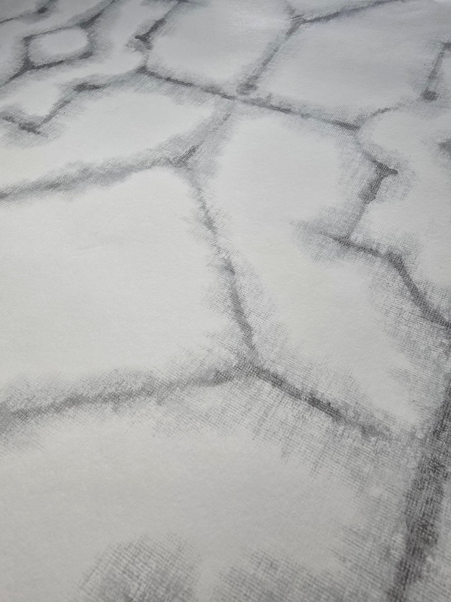 Subtle Trellis Wallpaper – Light Grey (FD25528)