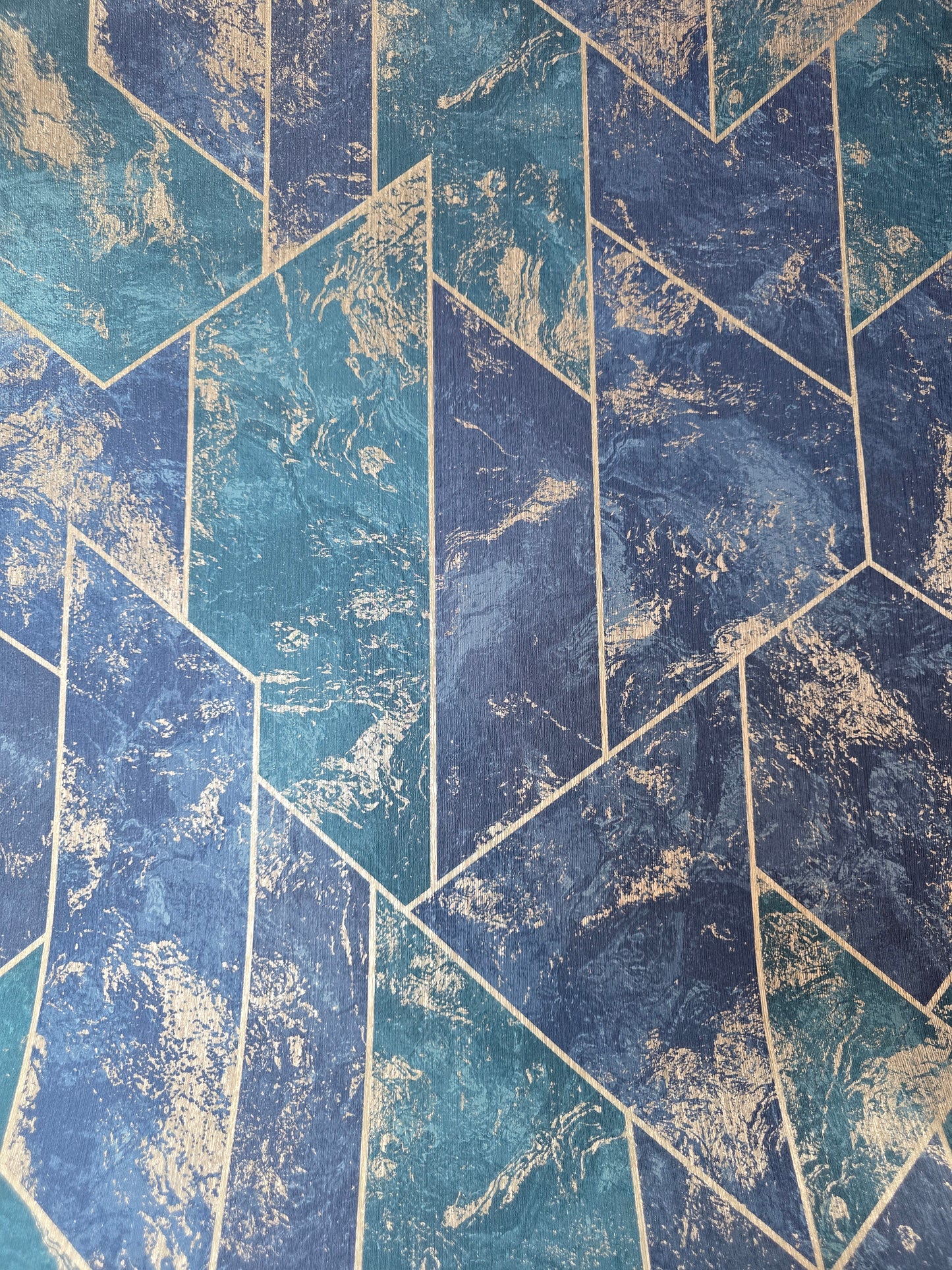 ZARCI Navy Geometric Metallic Textured Wallpaper (36121)