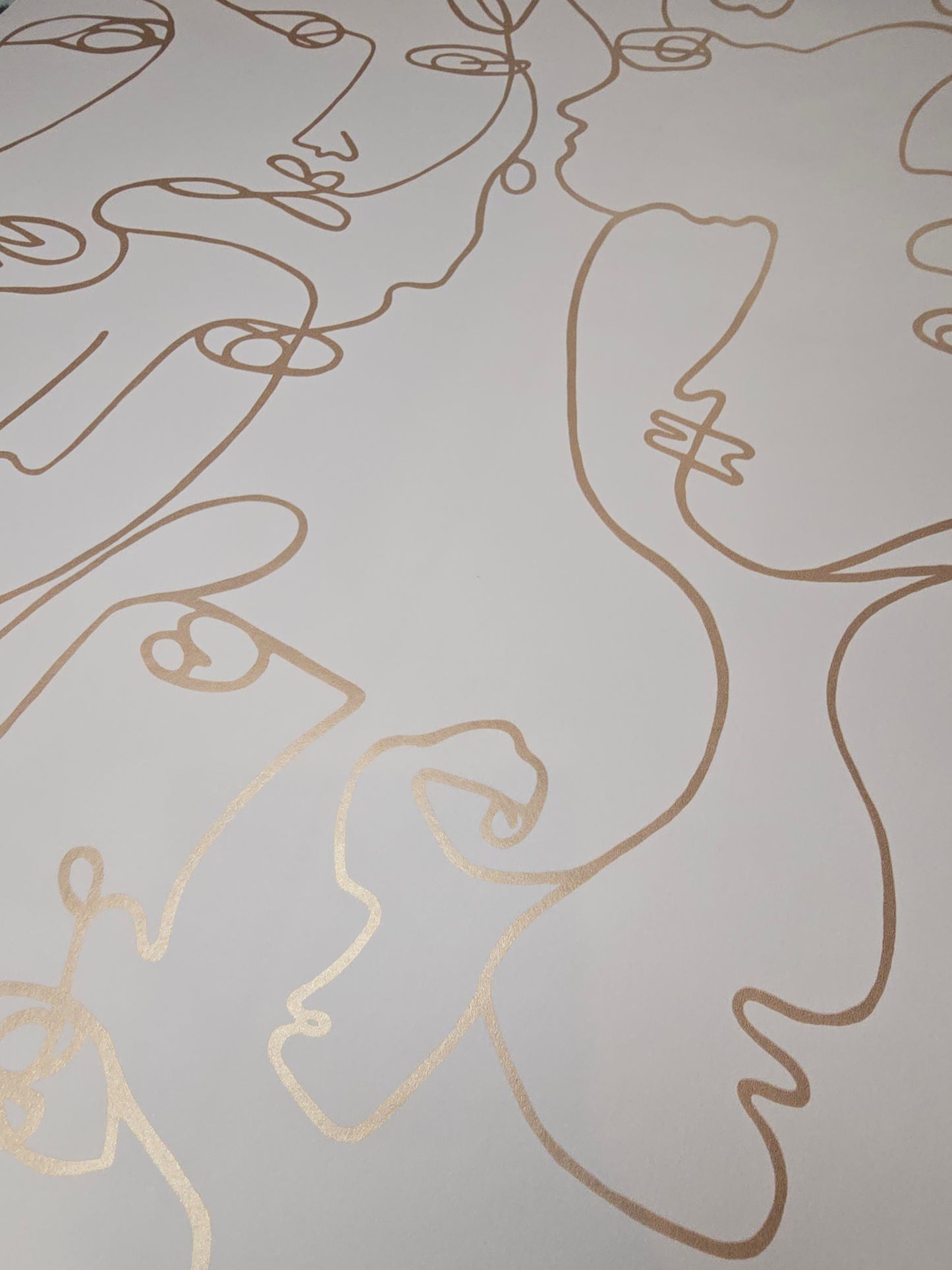 Linear Visages Pink Gold Line Art Wallpaper (91274)