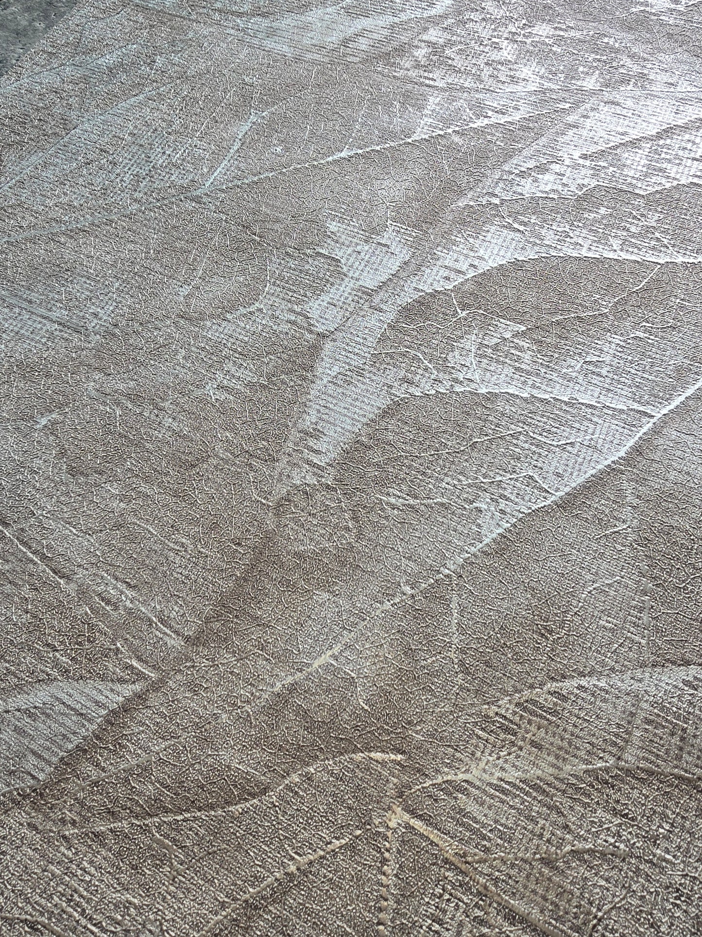 Luxury Vinyl Taupe Textured Leaf Wallpaper – M95661
