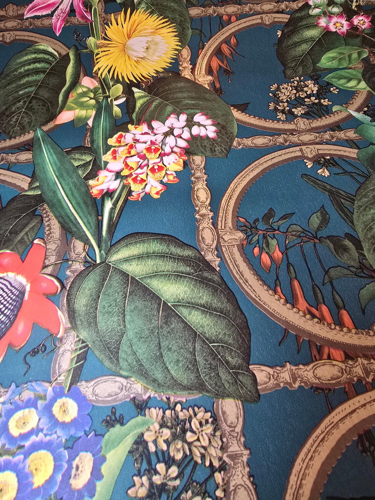 Alata Teal Botanical Baroque Feature Wallpaper (91432)