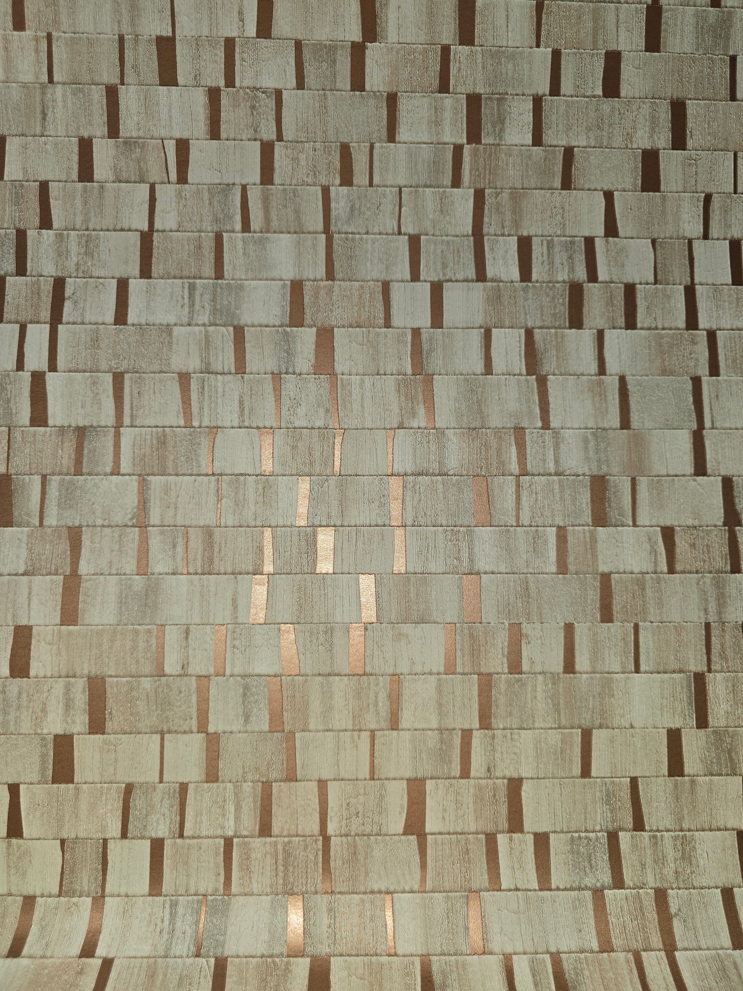 Small Metallic Wood Copper Wallpaper – FD24925 ✨