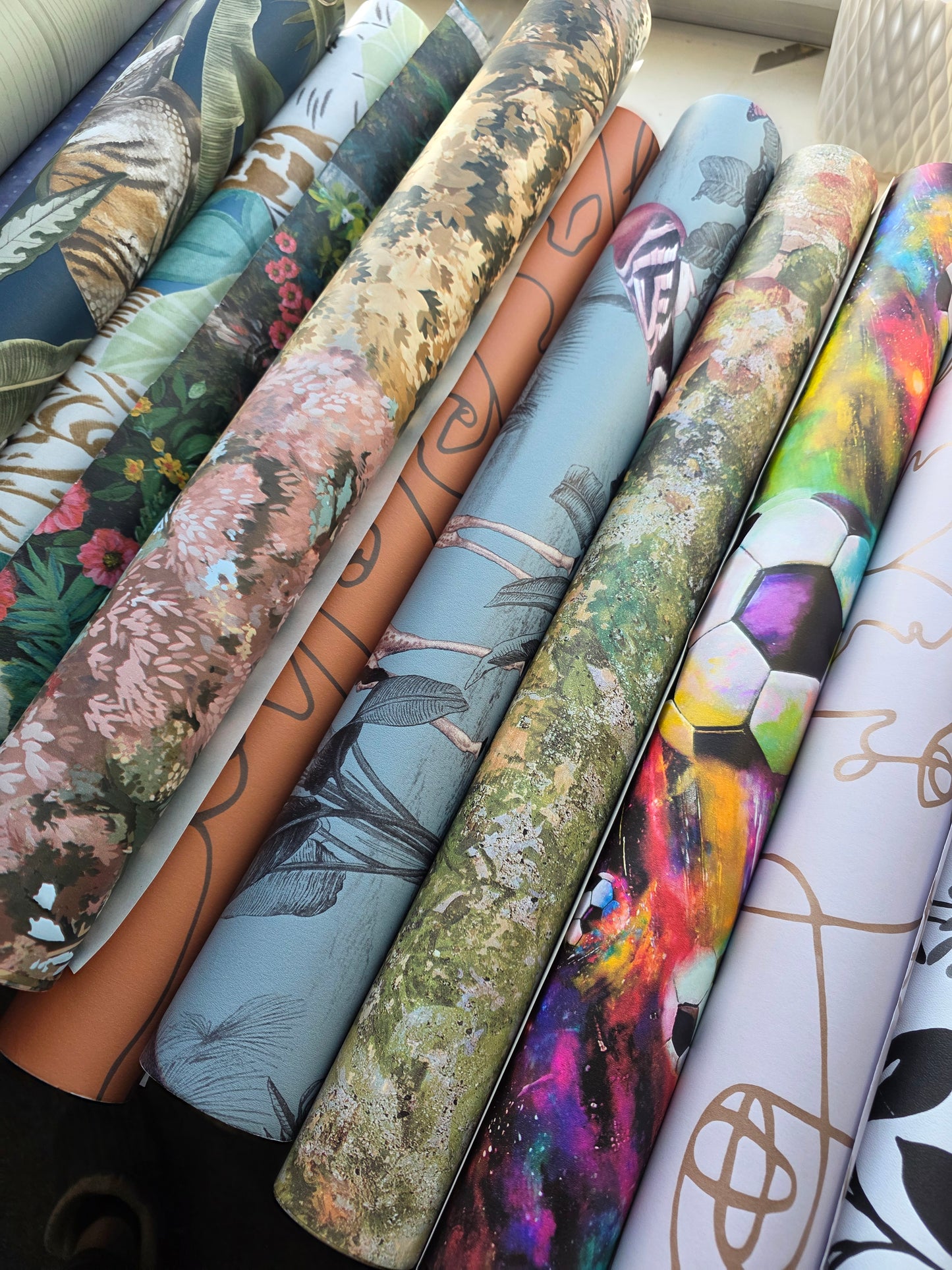 Wallpaper bundles Live Sale Item only