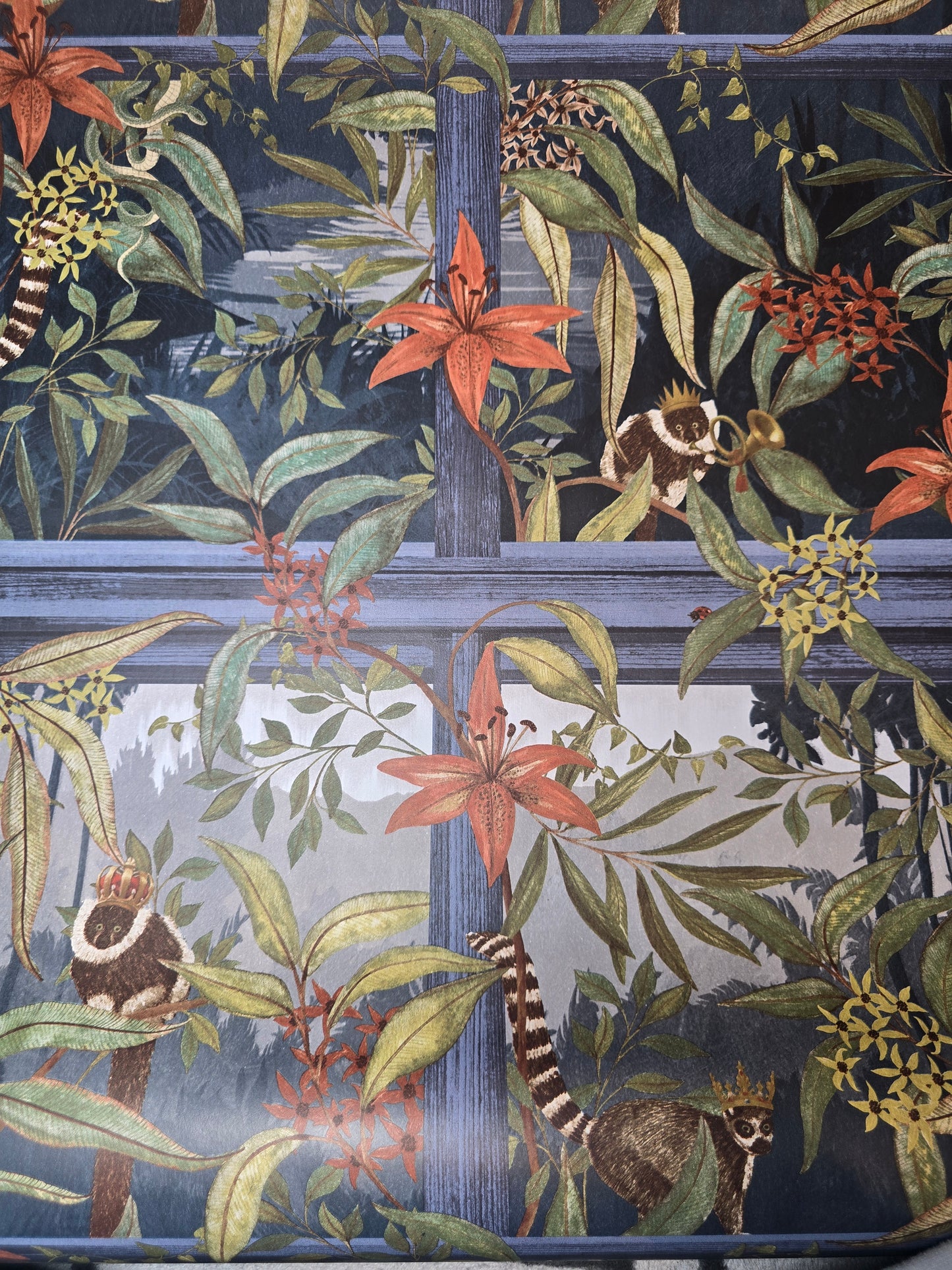 Comoro Navy Jungle Lemur Feature Wallpaper (91390)