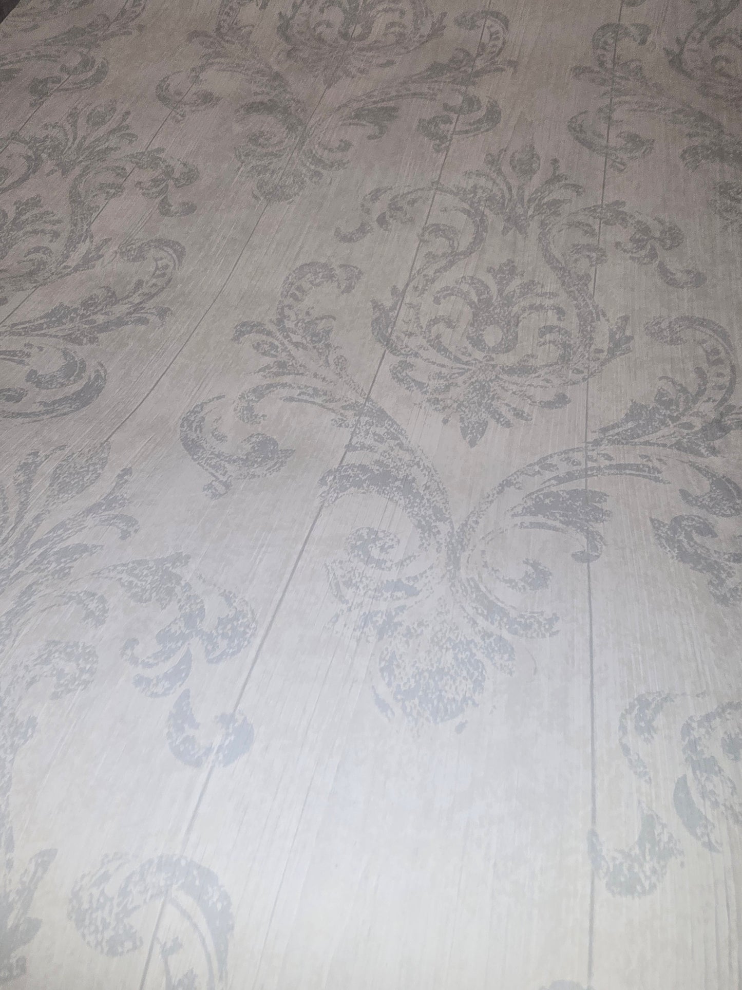 Luxury Wallcoverings Damask Wallpaper