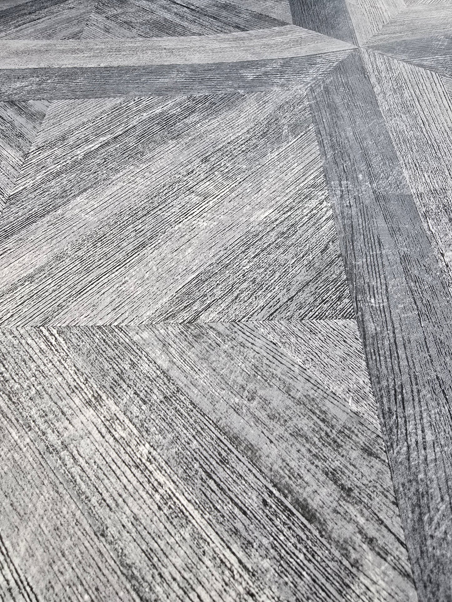 Geometric Wood Effect Wallpaper – Silver Grey (FD25373)