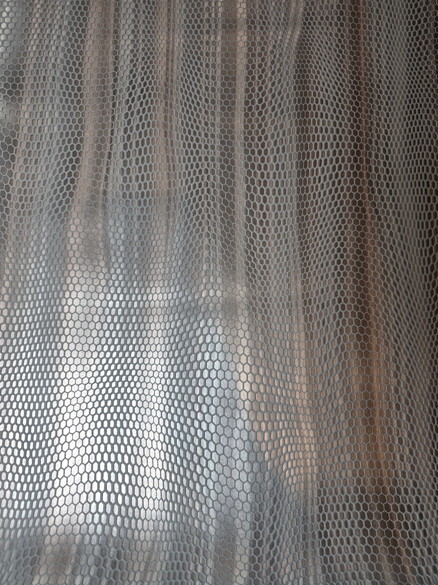 Metallic Silver Hexagon Textured Wallpaper (10386-10)