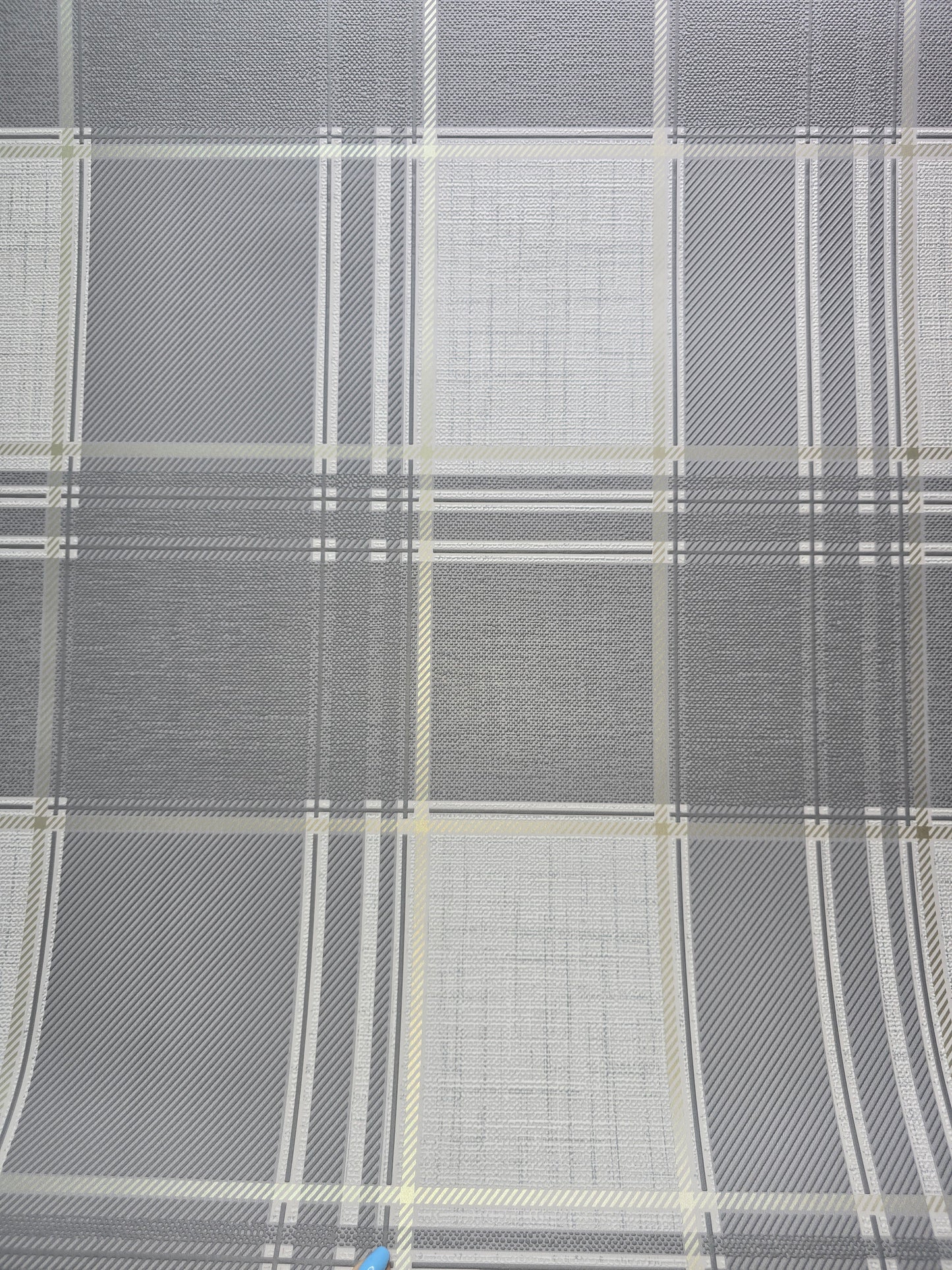 Larson Check Charcoal & Gold Wallpaper – FD42816