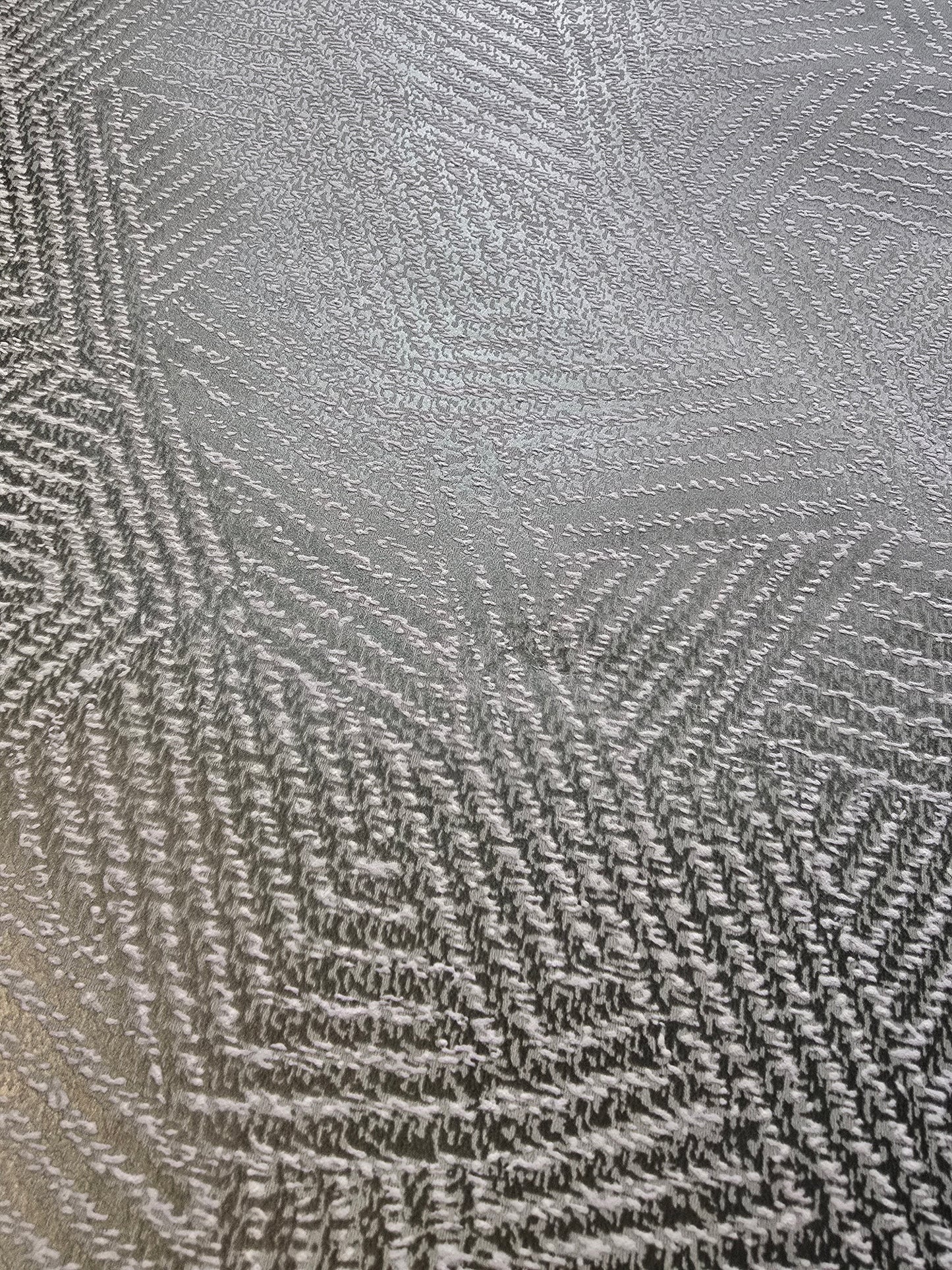 Atakora Green Geometric Textured Wallpaper – Premium Metallic Finish (65893)