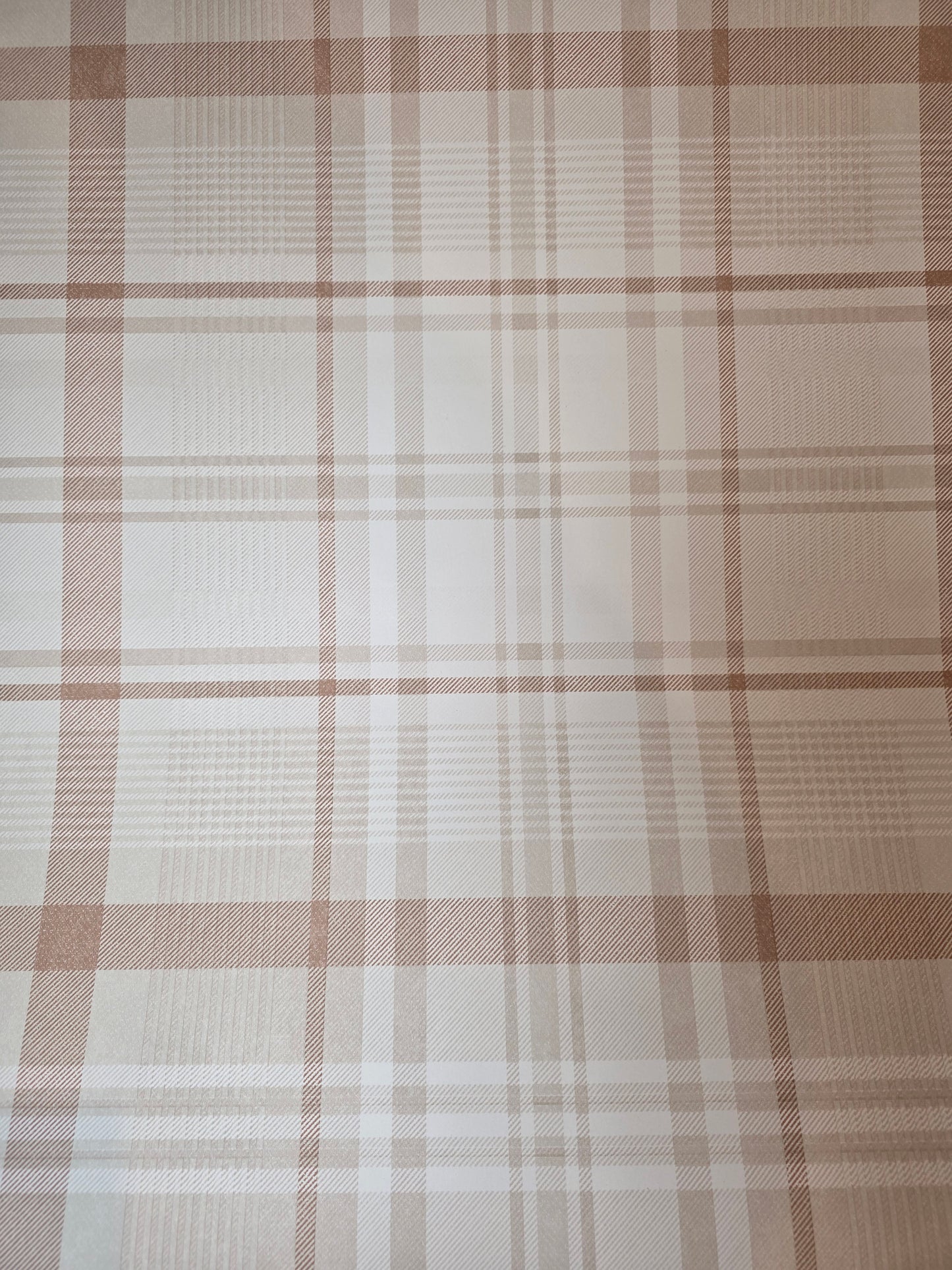 Warm Country Tartan Check Wallpaper – Rustic Farmhouse Style (14182)