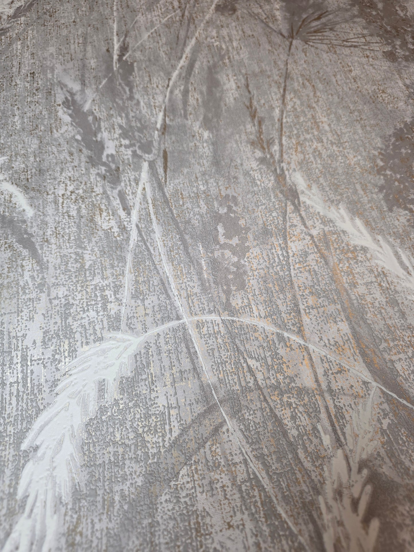 Grey Pappus Textured Botanical Wallpaper – Modern Neutral Feature Wall (75991)